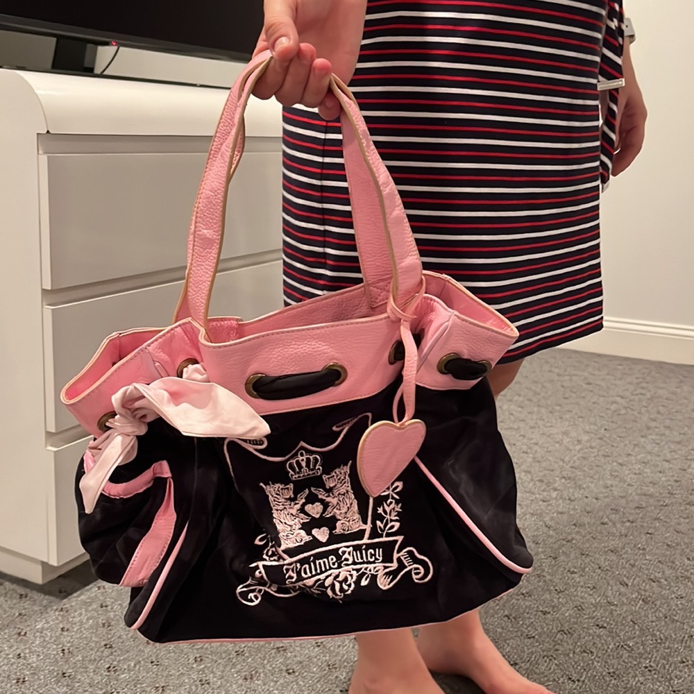 Juicy Couture pocketbook